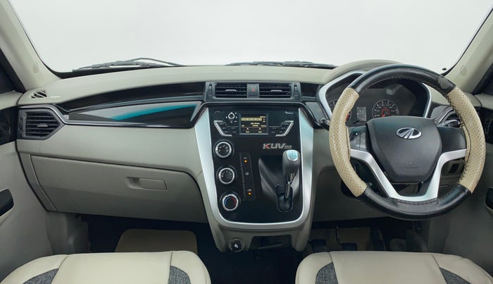 2016 Mahindra Kuv100 K8 5 STR, Petrol, Manual, 72,761 km, Dashboard