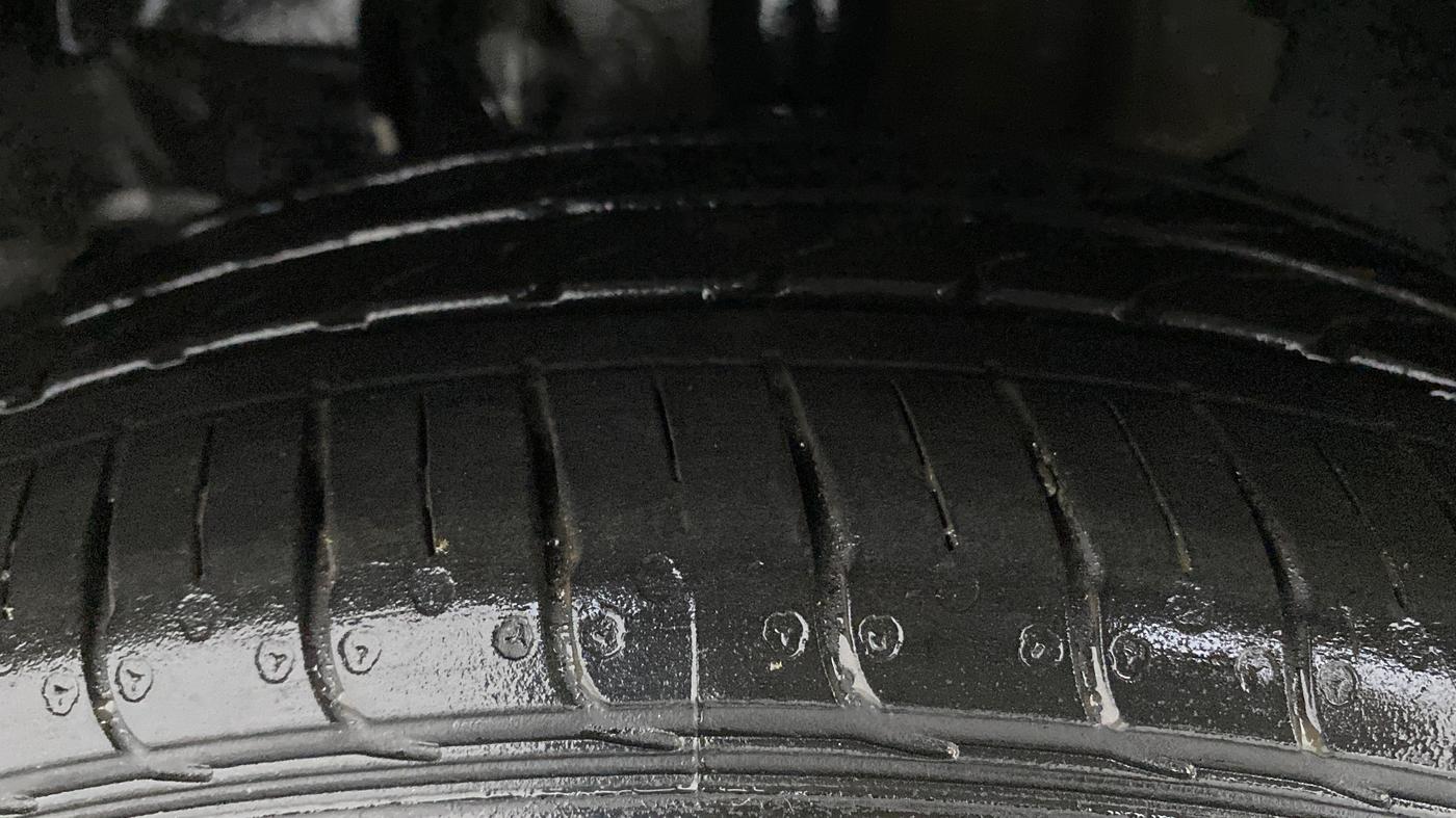 2022 Tata TIAGO NRG PETROL AT, Petrol, Automatic, 9,745 km, Left Front Tyre Tread