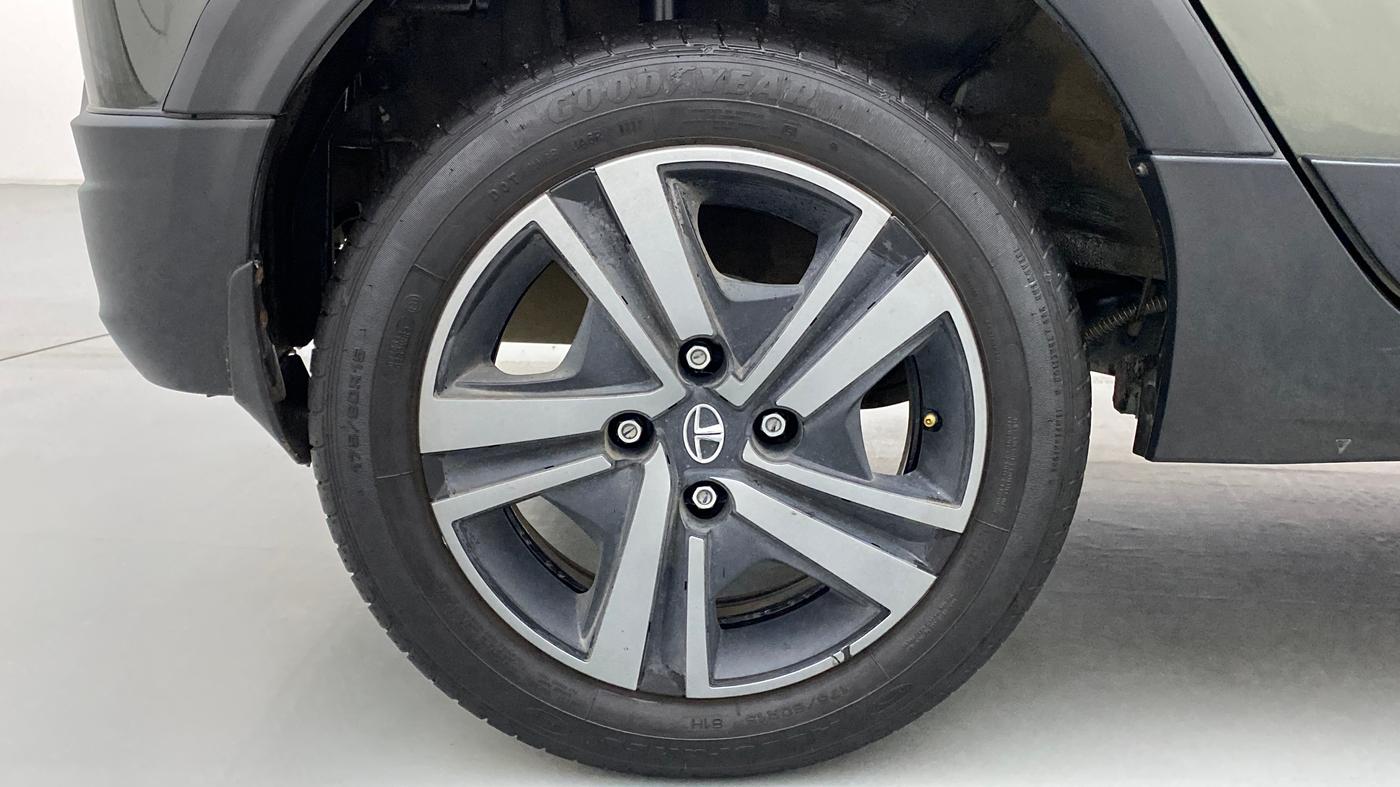 2022 Tata TIAGO NRG PETROL AT, Petrol, Automatic, 9,745 km, Right Rear Wheel