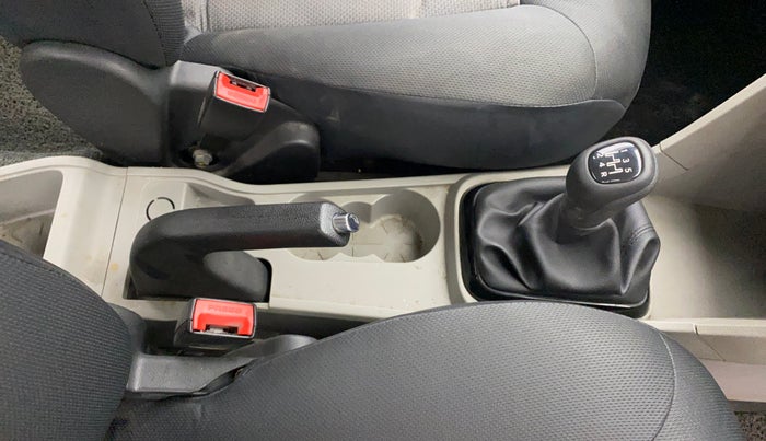 2018 Tata Tiago XT PETROL, Petrol, Manual, 1,03,888 km, Gear Lever