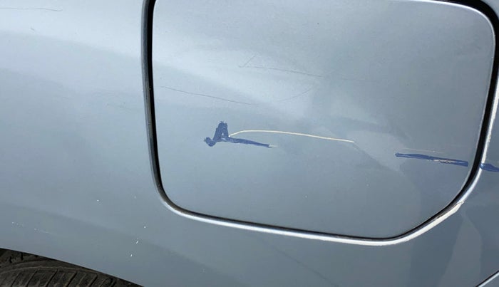 2012 Maruti Ertiga VXI, Petrol, Manual, 69,539 km, Left quarter panel - Minor scratches