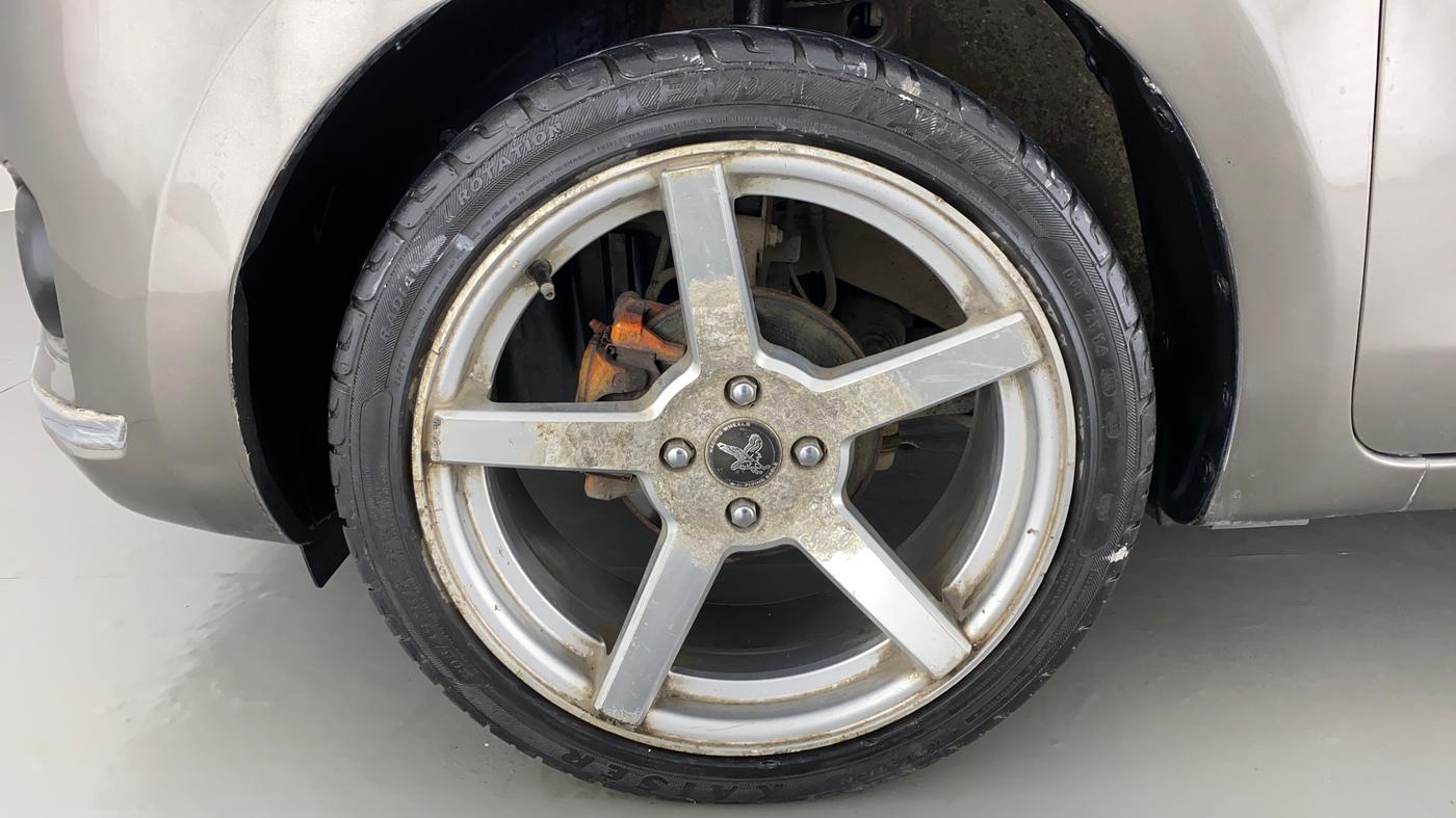 2017 Maruti Dzire ZDI Plus AMT, Diesel, Automatic, 25,315 km, Right Front Wheel