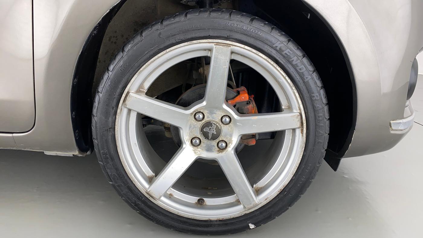 2017 Maruti Dzire ZDI Plus AMT, Diesel, Automatic, 25,315 km, Left Front Wheel