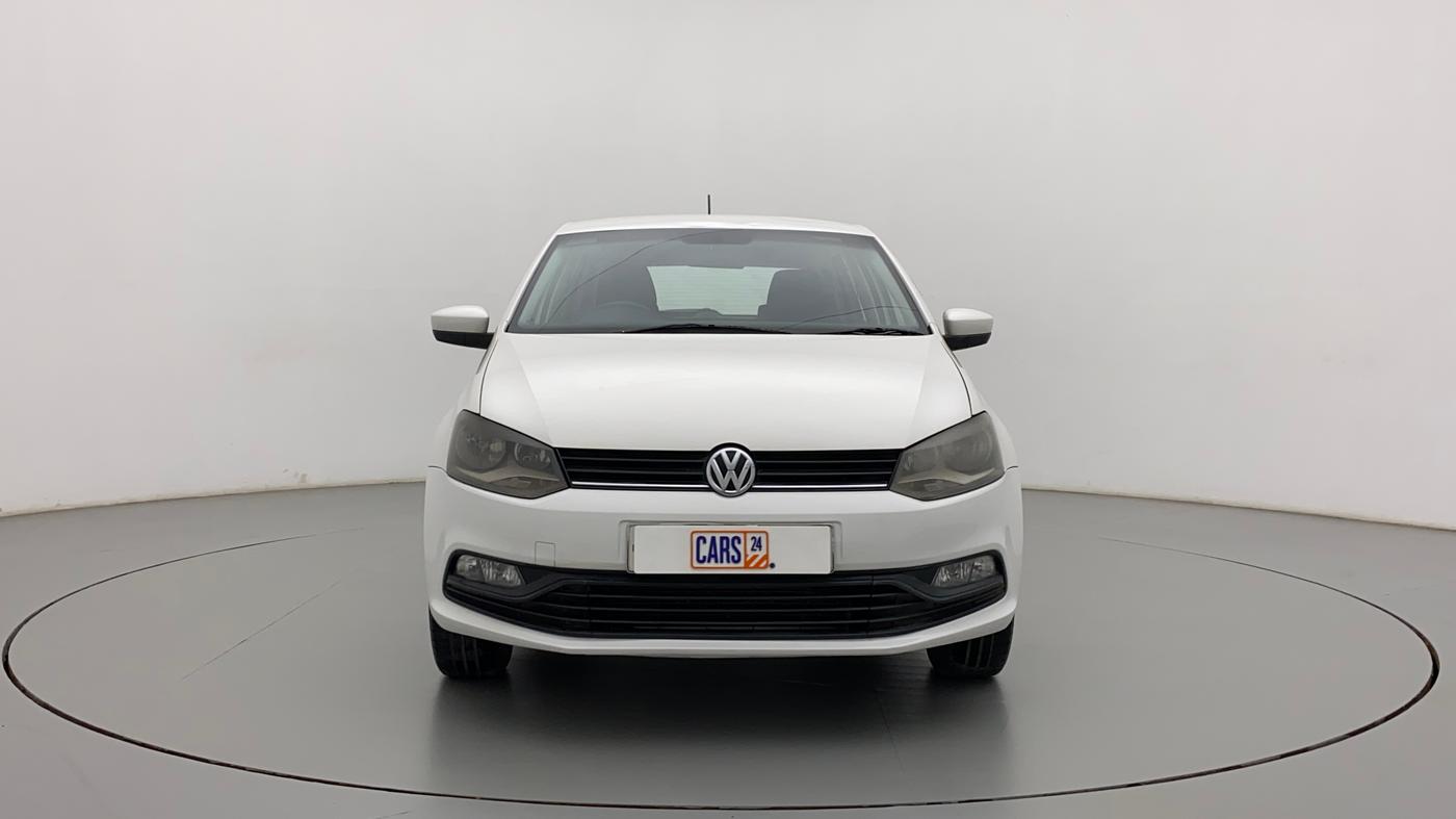 2015 Volkswagen Polo COMFORTLINE 1.2L, Petrol, Manual, 1,11,599 km, Front