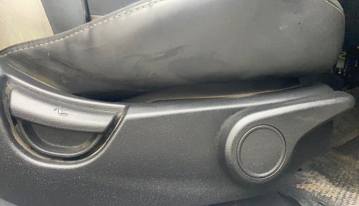 2014 Hyundai Grand i10 ASTA AT 1.2 KAPPA VTVT, Petrol, Automatic, 59,310 km, Driver Side Adjustment Panel