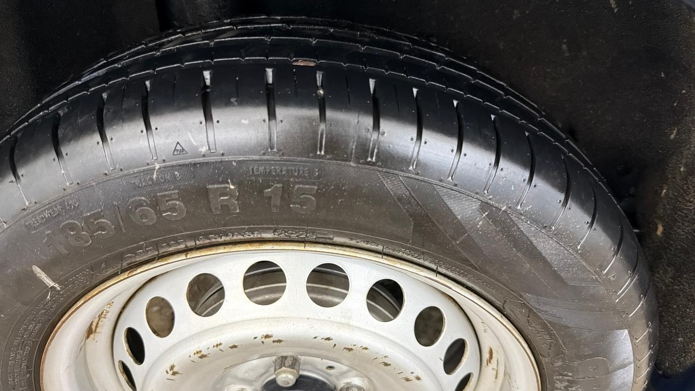 2020 Maruti Baleno SIGMA PETROL 1.2, Petrol, Manual, 60,117 km, Right Rear Tyre Tread