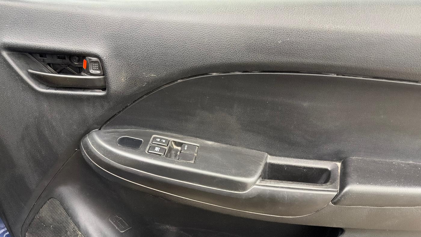 2020 Maruti Baleno SIGMA PETROL 1.2, Petrol, Manual, 60,117 km, Driver Side Door Panels Control