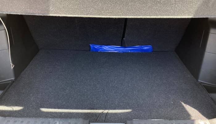 2024 Maruti BREZZA ZXI  AT SMART HYBRID DUAL TONE, Petrol, Automatic, 12,769 km, Boot Inside