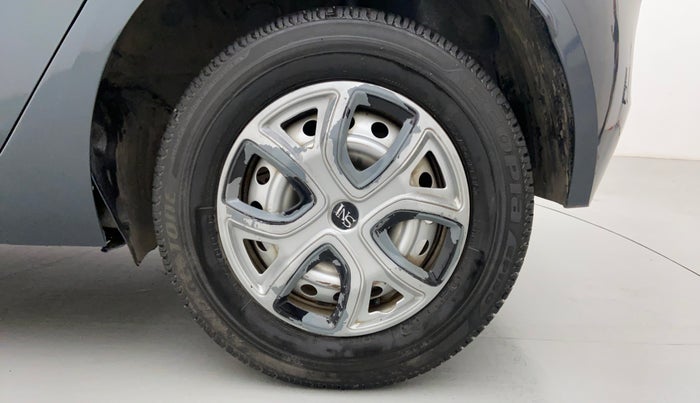 2021 Tata ALTROZ XE 1.2, Petrol, Manual, 13,073 km, Left Rear Wheel