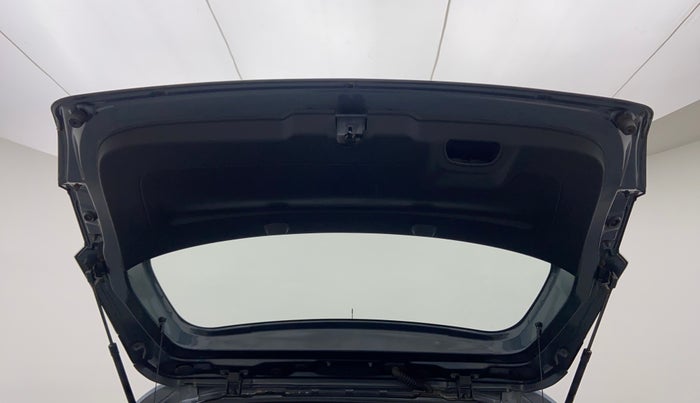 2021 Tata ALTROZ XE 1.2, Petrol, Manual, 13,073 km, Boot Door Open