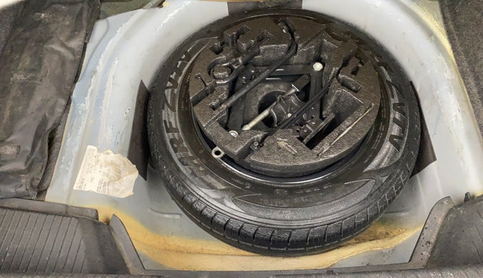 2017 Volkswagen Ameo HIGHLINE1.5L, Diesel, Manual, 80,666 km, Spare Tyre