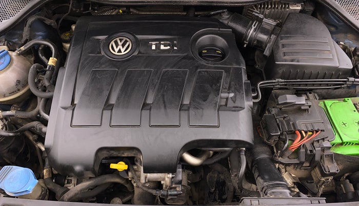 2017 Volkswagen Ameo HIGHLINE1.5L, Diesel, Manual, 80,666 km, Engine View