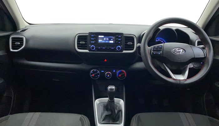 2019 Hyundai VENUE S 1.2, Petrol, Manual, 26,493 km, Dashboard