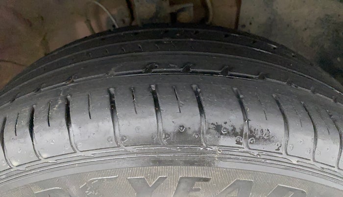 2019 Hyundai VENUE S 1.2, Petrol, Manual, 26,493 km, Right Front Tyre Tread