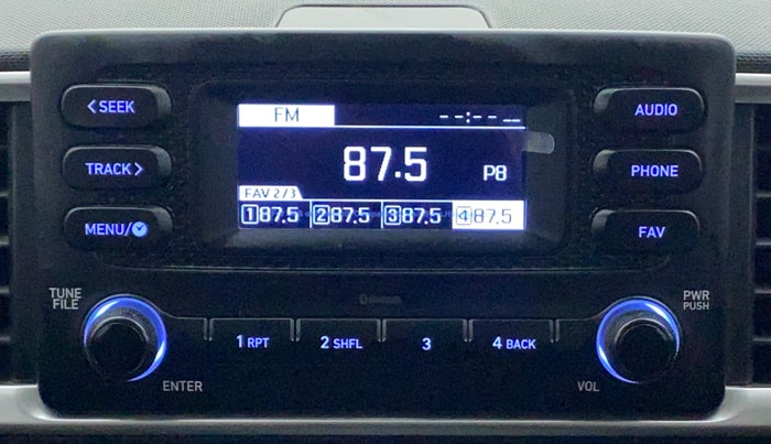2019 Hyundai VENUE S 1.2, Petrol, Manual, 26,493 km, Infotainment System