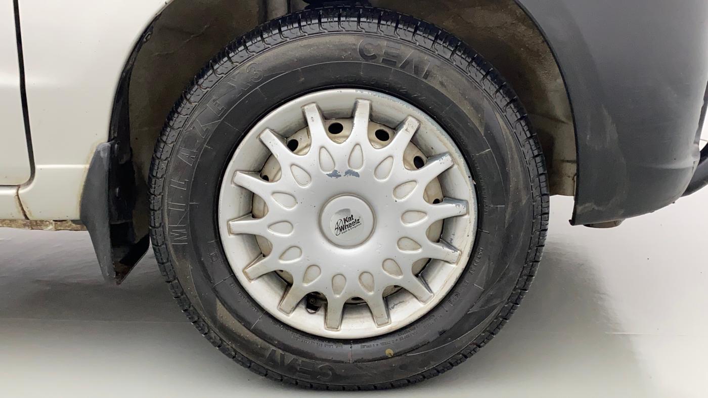 2011 Maruti Alto LXI, Petrol, Manual, 60,193 km, Right Front Wheel
