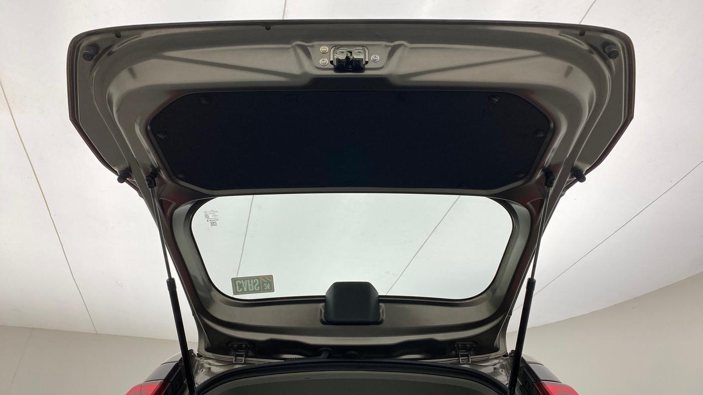 2023 Maruti New Wagon-R VXI 1.0 AMT, Petrol, Automatic, 5,796 km, Boot Door Open
