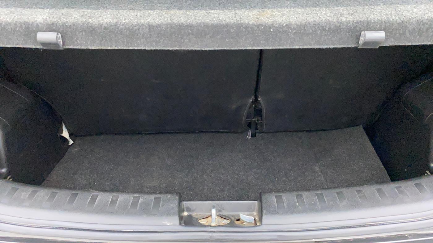 2016 Maruti Swift VXI, Petrol, Manual, 48,491 km, Boot Inside