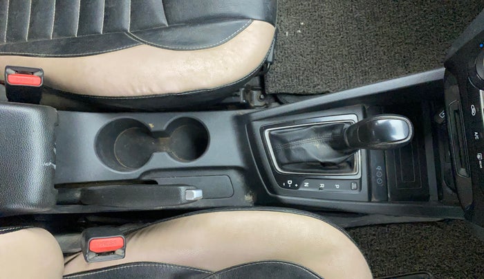 2019 Hyundai Elite i20 SPORTZ PLUS  1.2 CVT, Petrol, Automatic, 51,274 km, Gear Lever