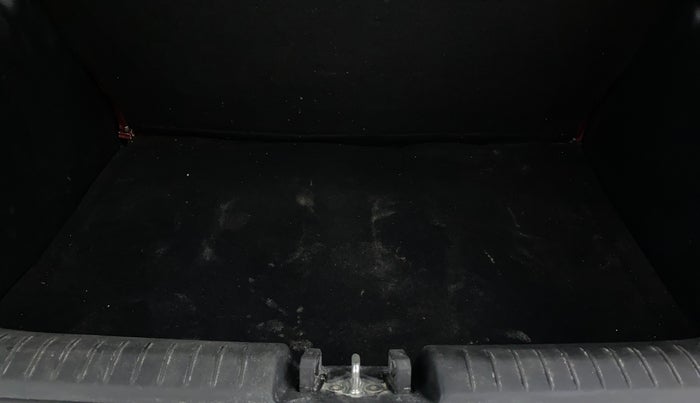 2021 Hyundai VENUE SX 1.5 (O) EXECUTIVE CRDI, Diesel, Manual, 73,651 km, Boot Inside