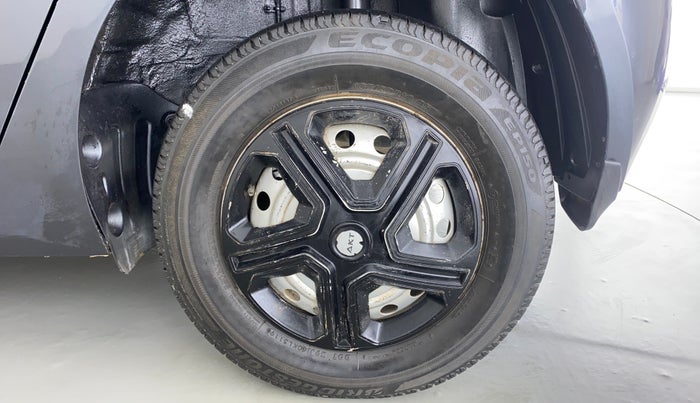 2020 Tata ALTROZ XM 1.2, Petrol, Manual, 43,397 km, Left Rear Wheel