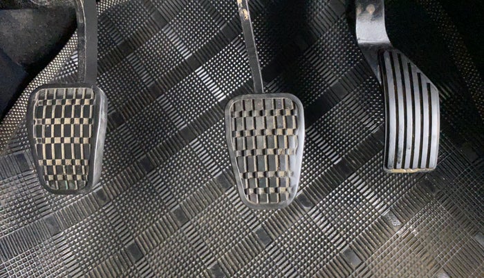 2020 Tata ALTROZ XM 1.2, Petrol, Manual, 43,397 km, Pedals