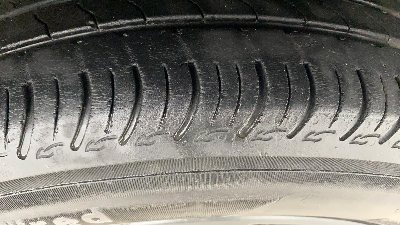 2022 Maruti New Wagon-R ZXI 1.2 AMT, Petrol, Automatic, 41,677 km, Right Front Tyre Tread