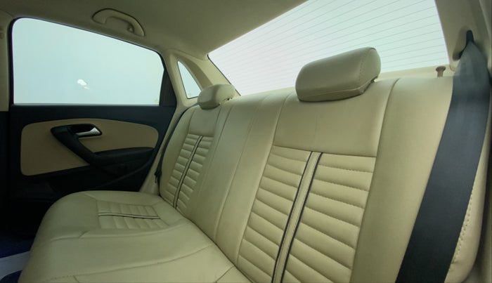 2017 Volkswagen Ameo HIGHLINE PLUS 1.5L AT 16 ALLOY, Diesel, Automatic, 60,793 km, Right Side Rear Door Cabin