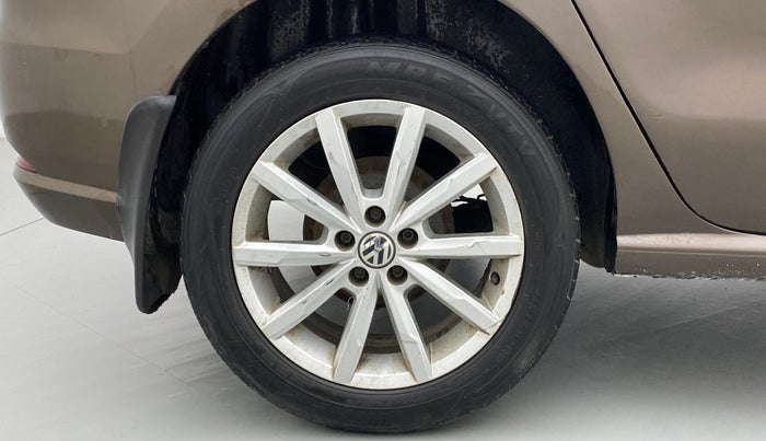 2017 Volkswagen Ameo HIGHLINE PLUS 1.5L AT 16 ALLOY, Diesel, Automatic, 60,793 km, Right Rear Wheel