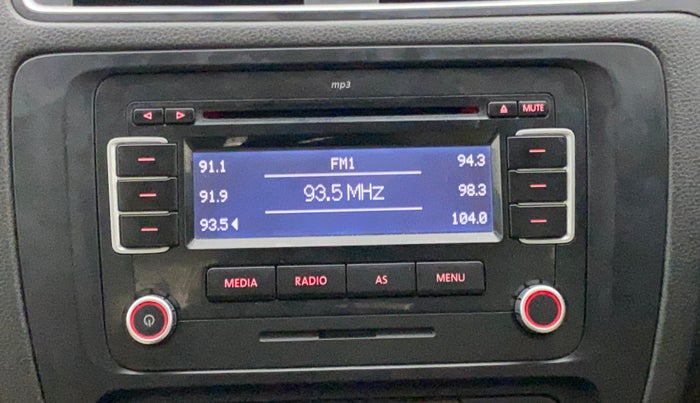 2012 Volkswagen Jetta COMFORTLINE TSI, Petrol, Manual, 69,339 km, Infotainment System