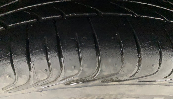 2021 Toyota YARIS G CVT, Petrol, Automatic, 16,272 km, Left Front Tyre Tread