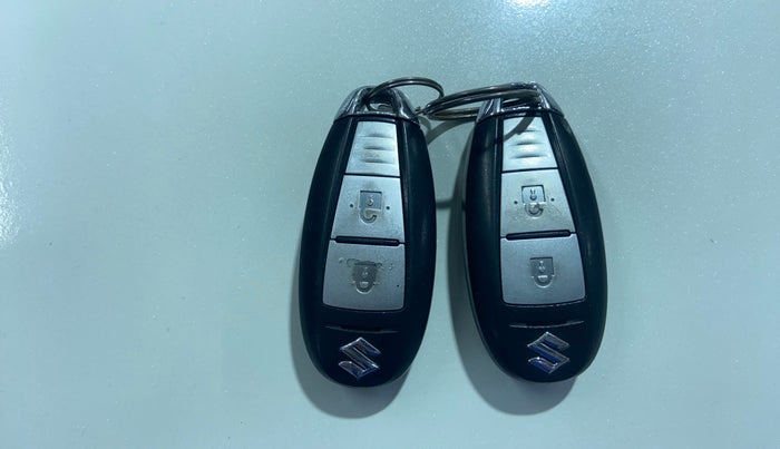 2015 Maruti S Cross ZETA 1.6, Diesel, Manual, 1,23,303 km, Key Close Up