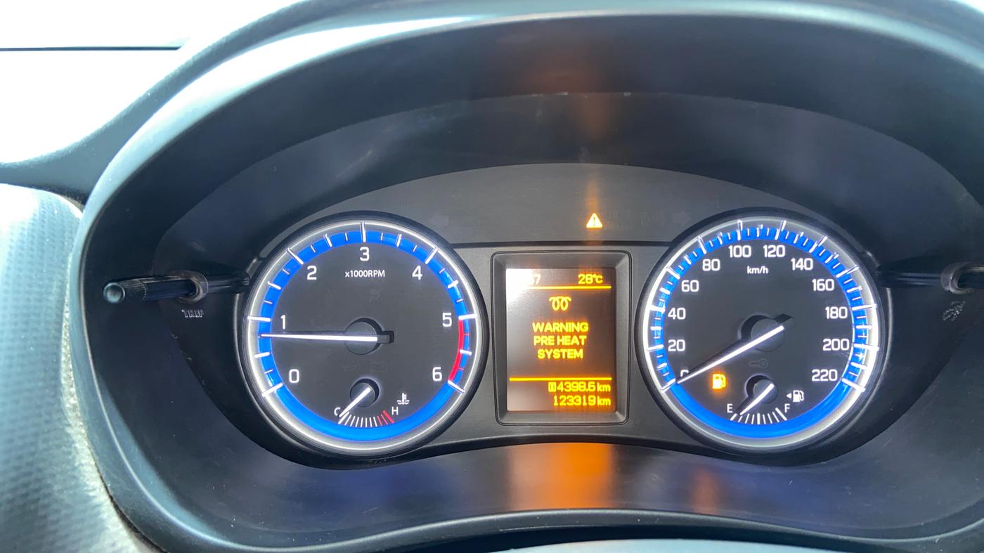 2015 Maruti S Cross ZETA 1.6, Diesel, Manual, 1,23,328 km, Odometer Image