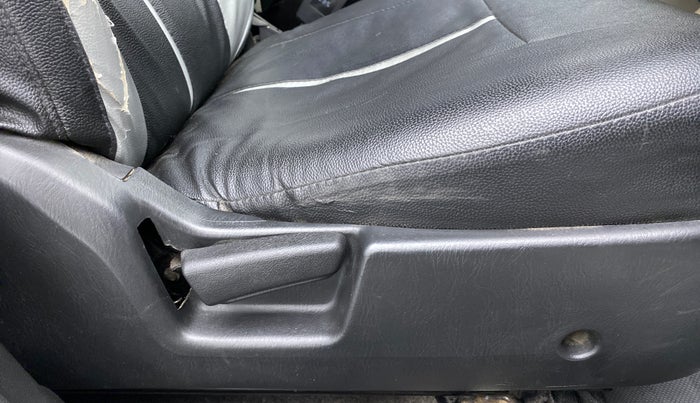 2019 Maruti Alto LXI, Petrol, Manual, 15,270 km, Driver Side Adjustment Panel