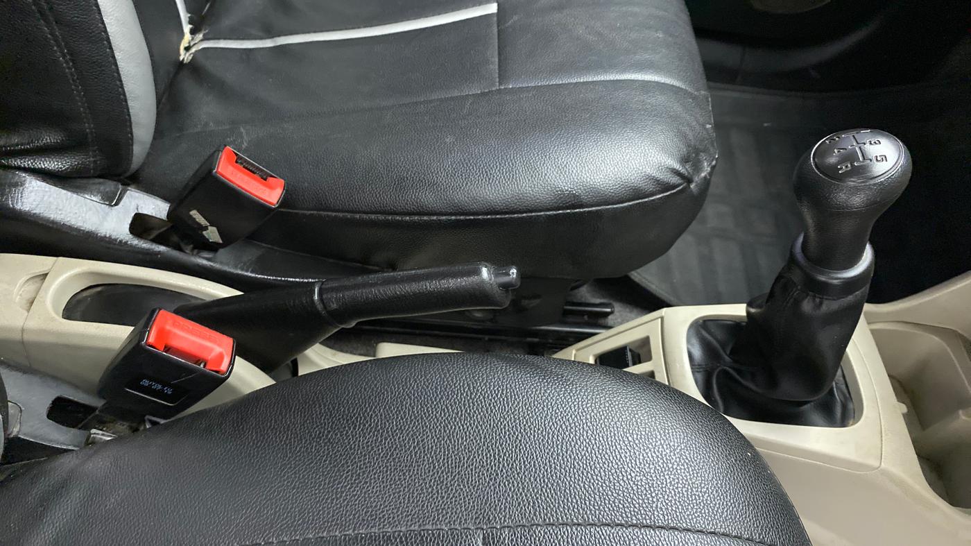 2019 Maruti Alto LXI, Petrol, Manual, 15,270 km, Gear Lever