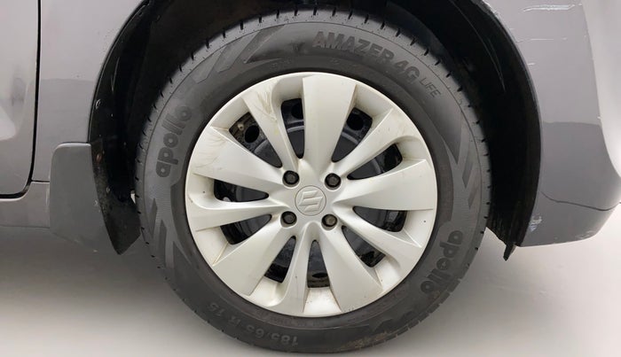 2018 Maruti Baleno DELTA PETROL 1.2, Petrol, Manual, 1,17,495 km, Right Front Wheel