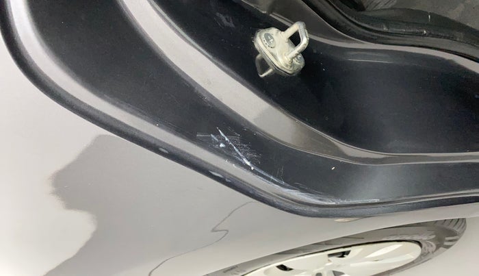 2018 Maruti Baleno DELTA PETROL 1.2, Petrol, Manual, 1,17,495 km, Right C pillar - Minor scratches