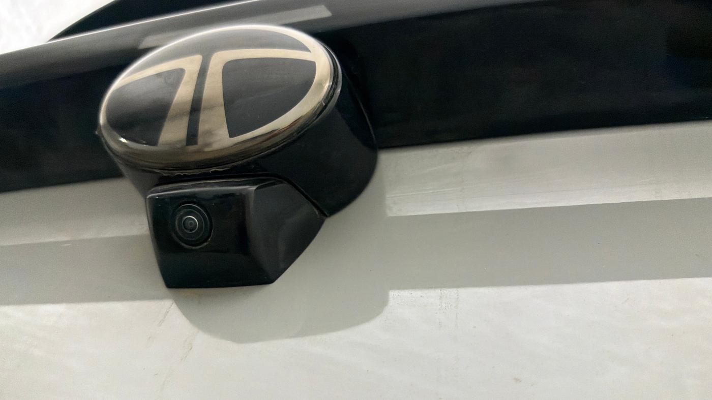 2026 Tata NEXON Pure Plus 1.2 iCNG 6MT, CNG, Manual, 5,389 km, Parking Camera