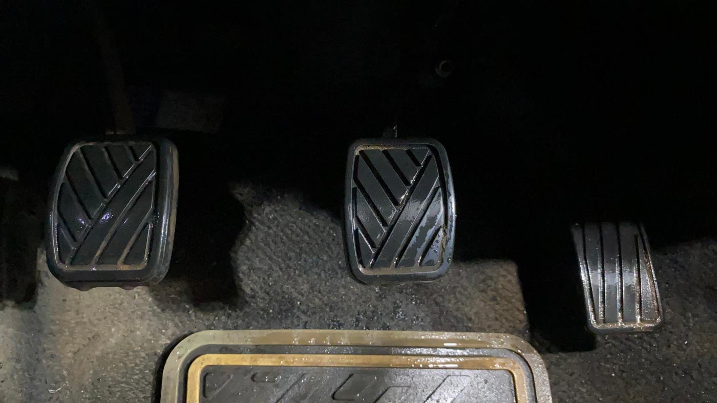 2019 Maruti S Cross ALPHA 1.3, Diesel, Manual, 93,011 km, Pedals