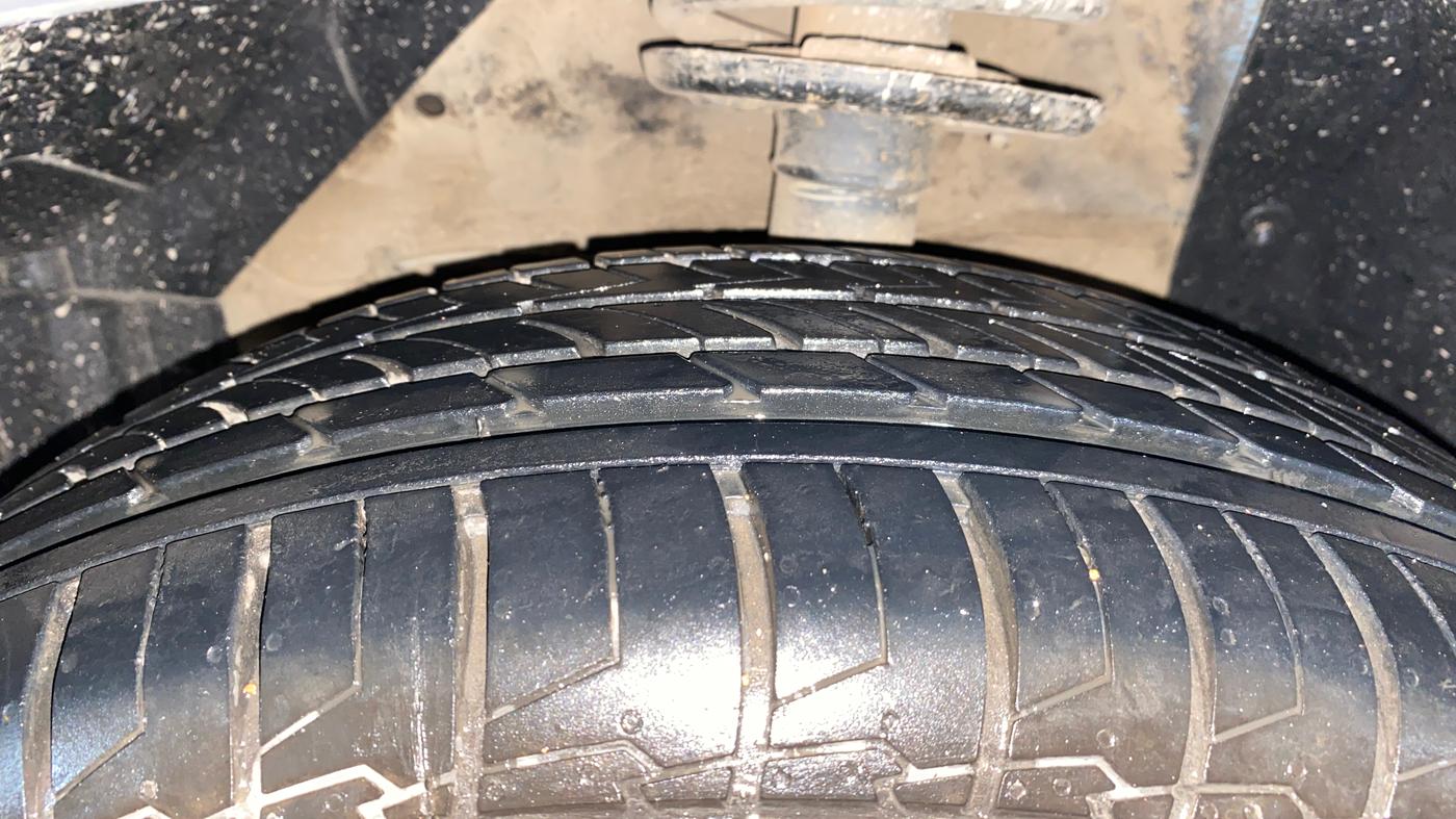 2019 Maruti S Cross ALPHA 1.3, Diesel, Manual, 93,011 km, Left Front Tyre Tread
