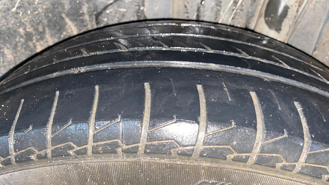 2019 Maruti S Cross ALPHA 1.3, Diesel, Manual, 93,011 km, Left Rear Tyre Tread