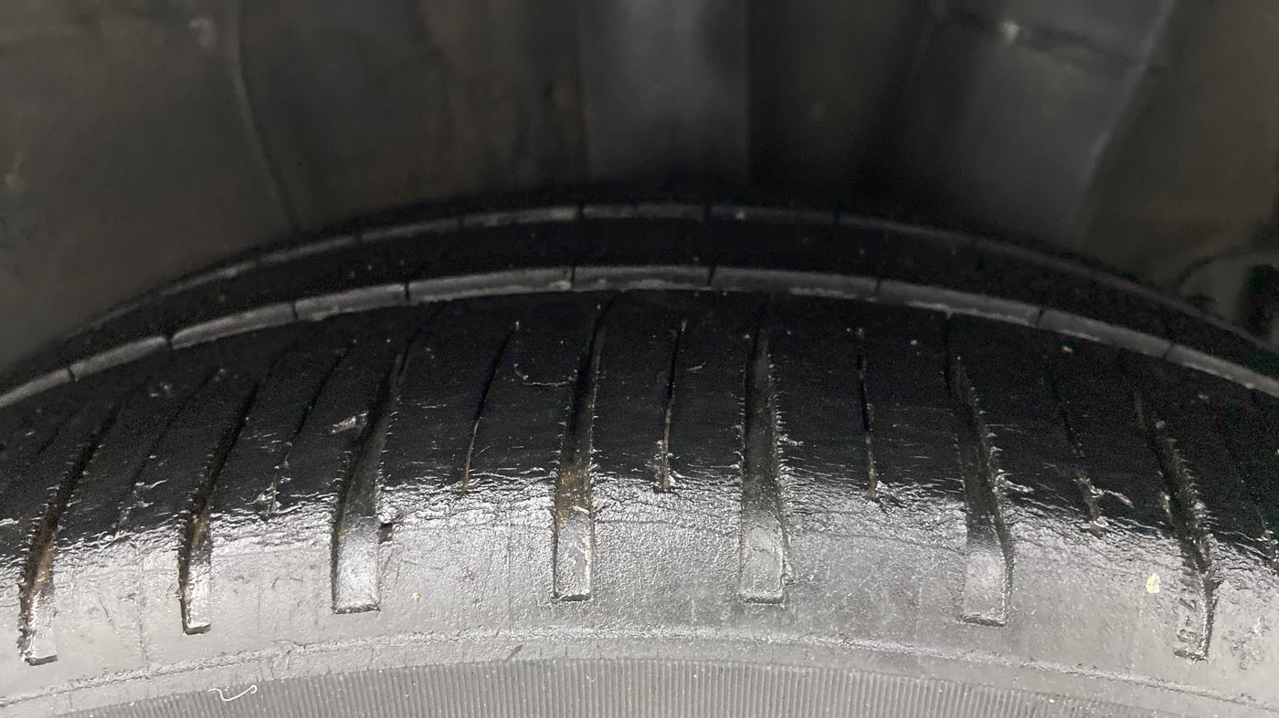 2016 Hyundai Xcent S 1.2, Petrol, Manual, 56,398 km, Left Rear Tyre Tread