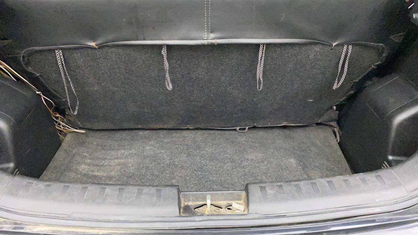 2012 Maruti Swift VXI, Petrol, Manual, 73,703 km, Boot Inside