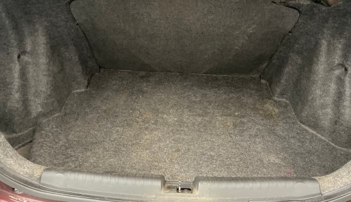 2015 Honda Amaze 1.5L I-DTEC VX, Diesel, Manual, 82,464 km, Boot Inside