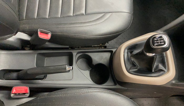 2015 Hyundai Grand i10 SPORTZ 1.2 KAPPA VTVT, Petrol, Manual, 1,02,001 km, Gear Lever