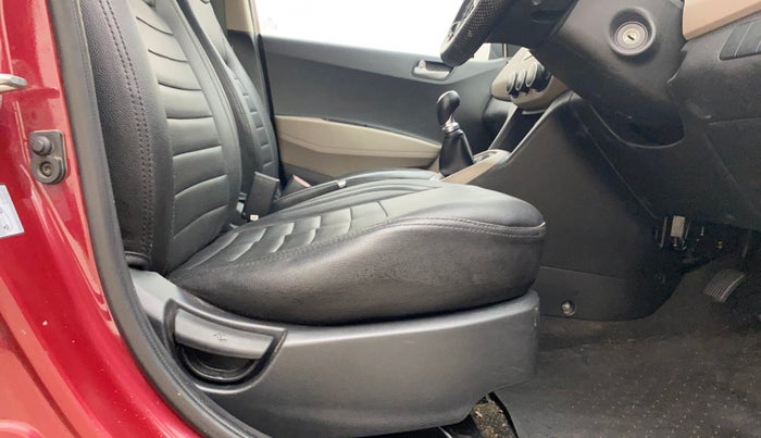 2015 Hyundai Grand i10 SPORTZ 1.2 KAPPA VTVT, Petrol, Manual, 1,02,001 km, Driver Side Adjustment Panel