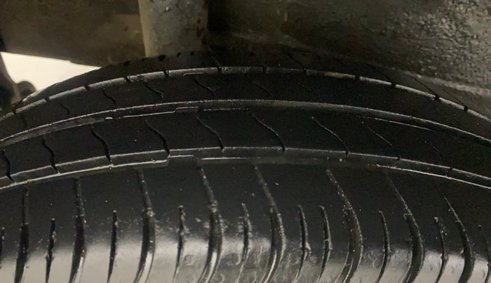 2020 Maruti S PRESSO VXI PLUS AMT, Petrol, Automatic, 36,929 km, Right Rear Tyre Tread