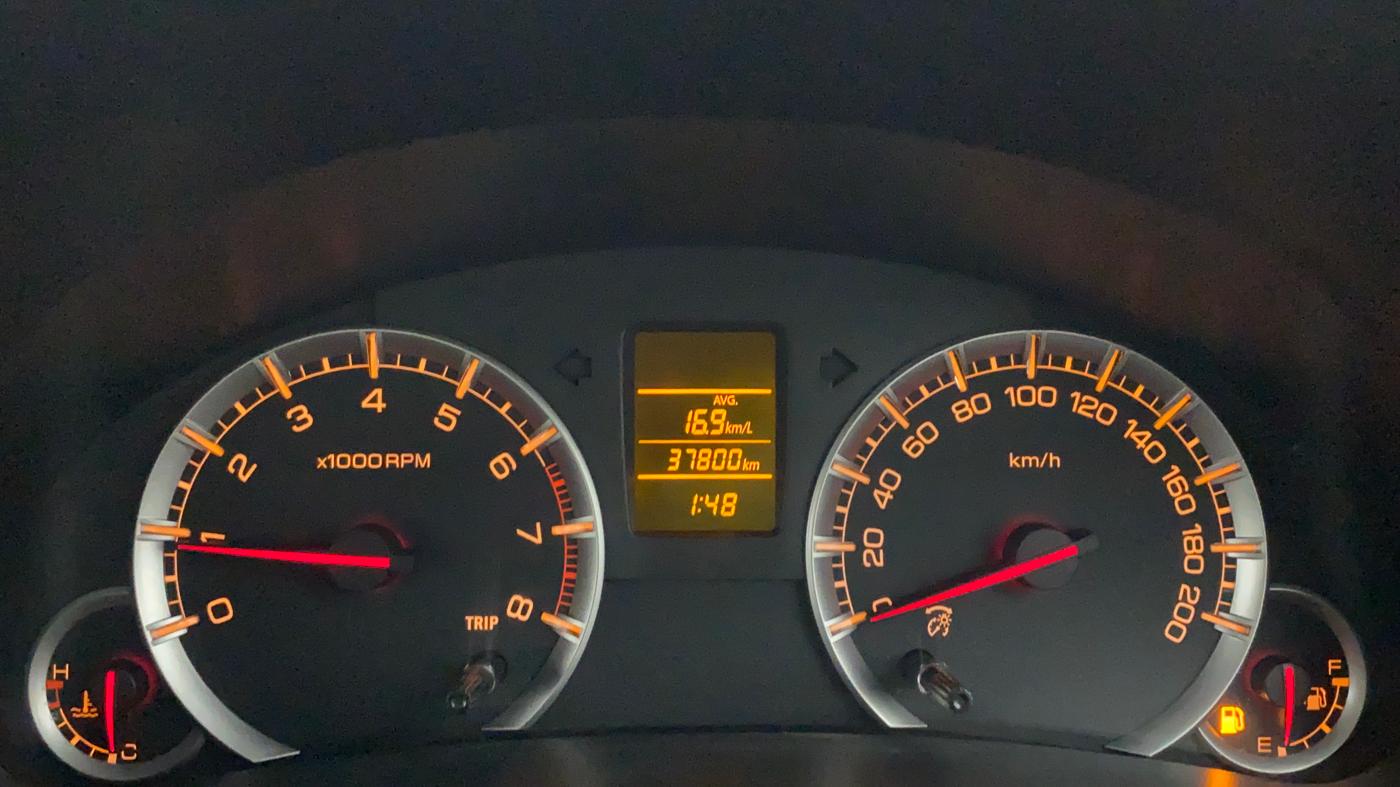 2015 Maruti Swift VXI, Petrol, Manual, 37,800 km, Odometer Image