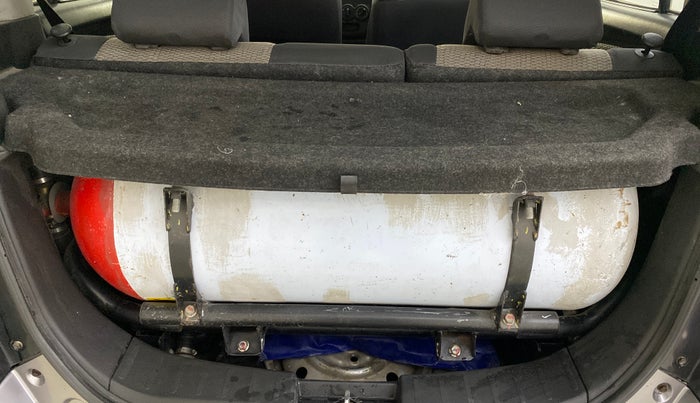 2014 Maruti Wagon R 1.0 LXI CNG, CNG, Manual, 78,033 km, Boot Inside