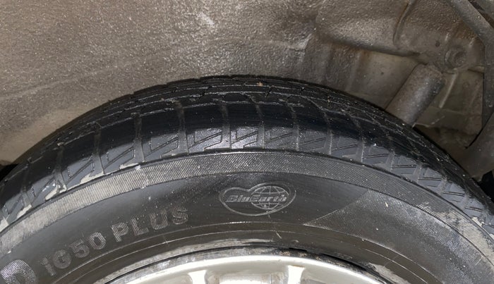 2014 Maruti Wagon R 1.0 LXI CNG, CNG, Manual, 78,033 km, Left Rear Tyre Tread